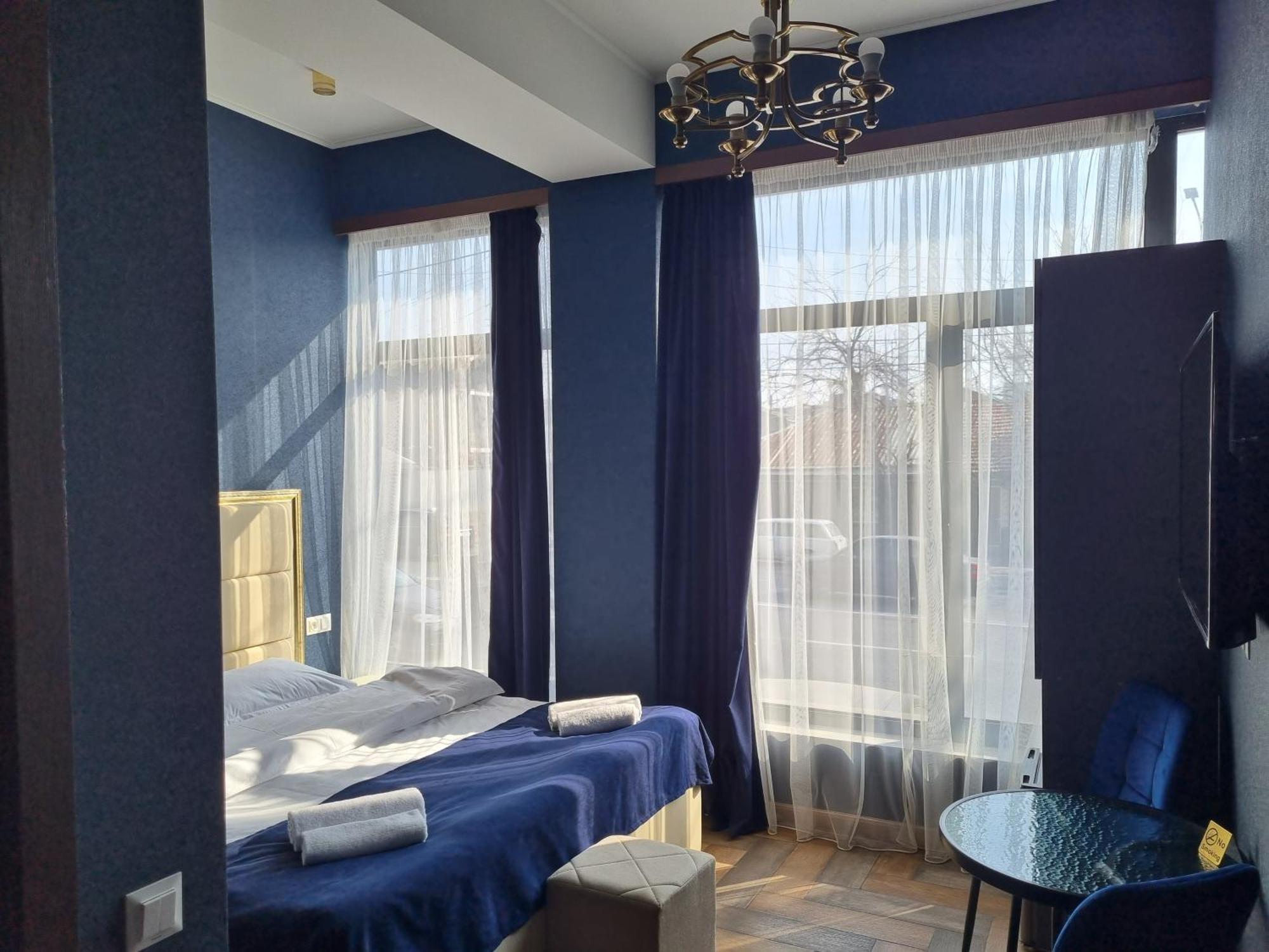 Day Inn Hotel Jerevan Exteriör bild
